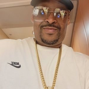 Meet your Posher, Marvel